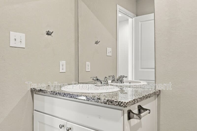San Antonio House: 6414 Ignacio Ct