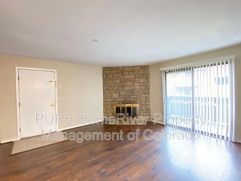 Lakewood Condo: 429 Wright St