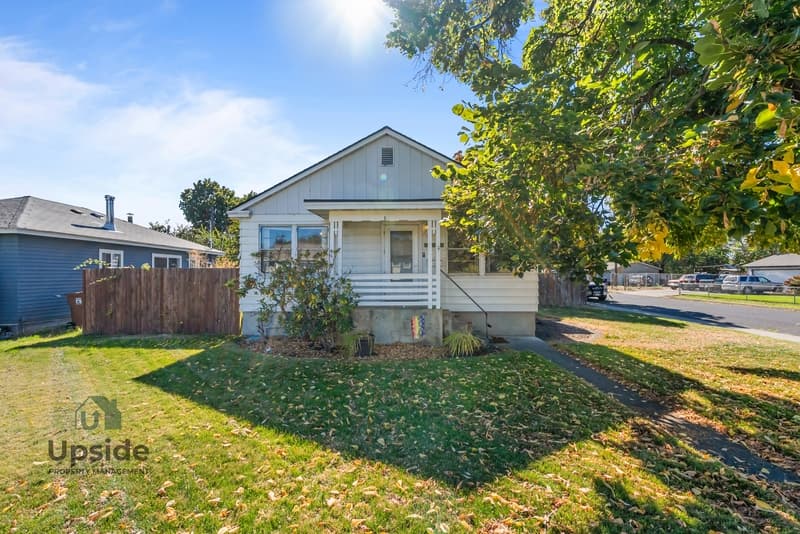 Spokane House: 2504 East Sharp Ave