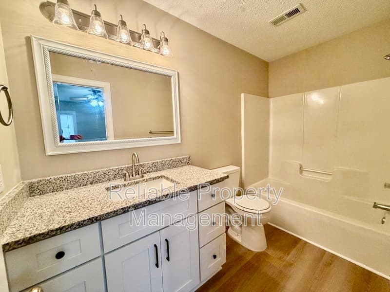 Selma Townhome: 102 Boykin Ave