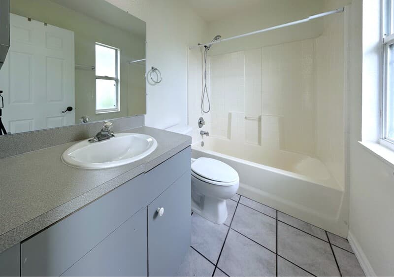 Englewood Condo: 9272 Anita Avenue
