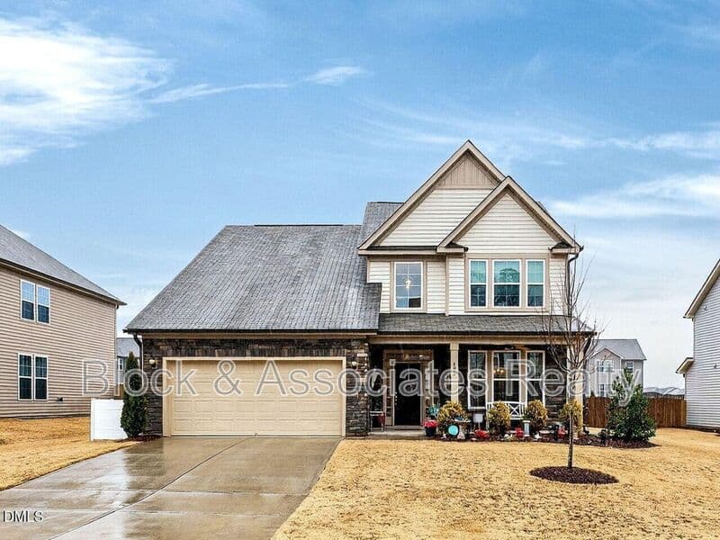 Youngsville House: 405 Hickory Run Lane