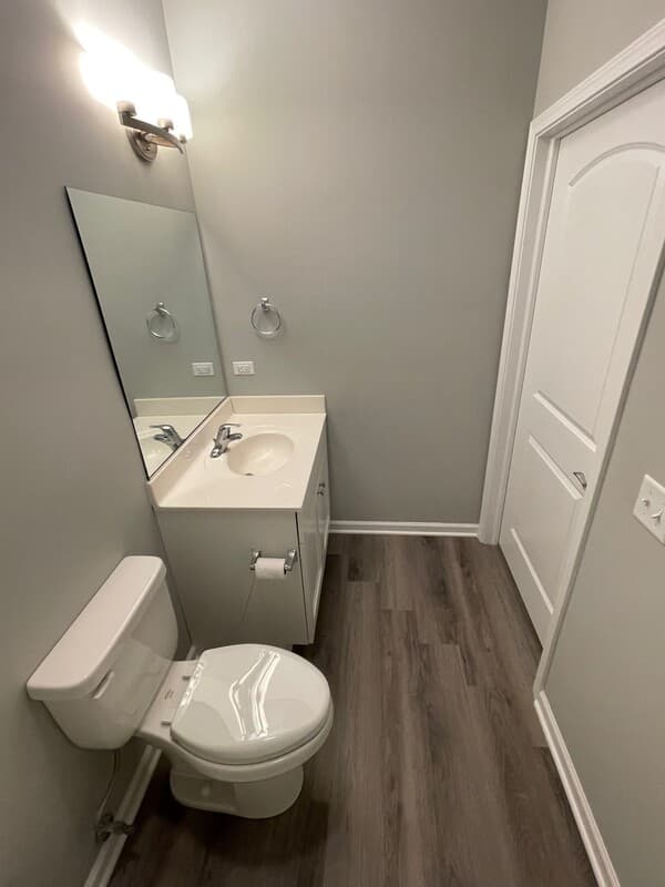 Huntley Condo: 11808 W Coral St