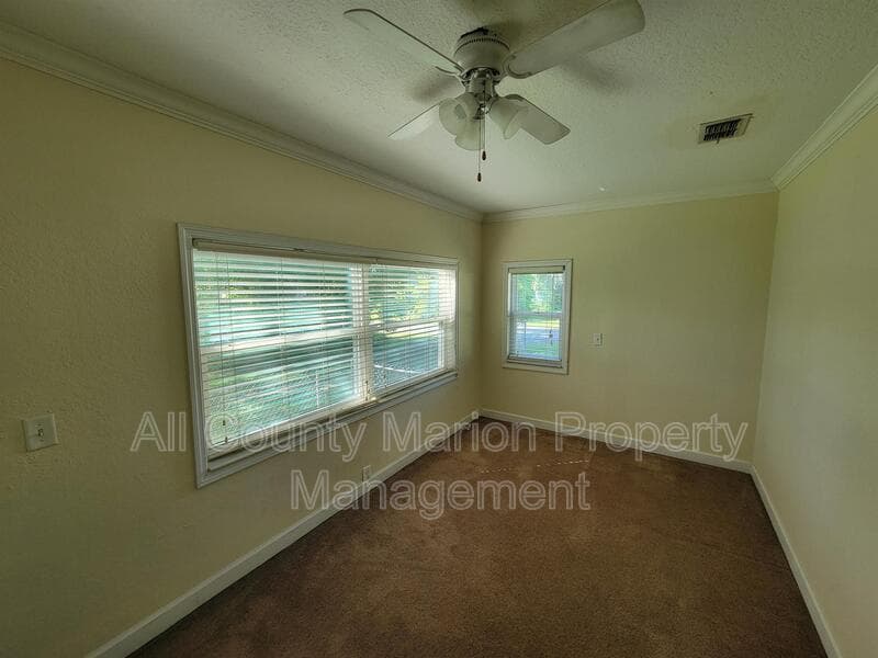 Belleview House: 6027 SE Cypress Rd.