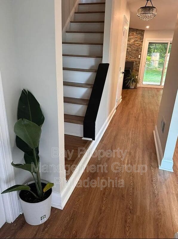 Doylestown House: 55 Providence Ave