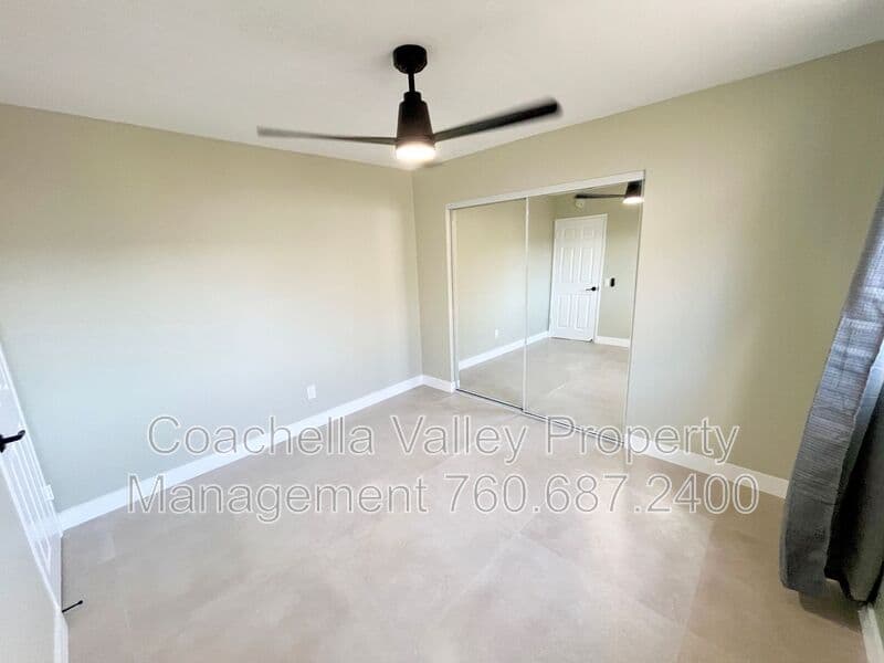 Palm Desert House: 76723 New York Ave
