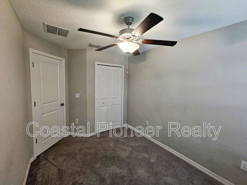 Riverview Townhome: 13251 Dupree Hills Pl