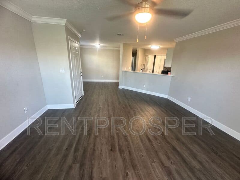 Orlando Condo: 2568 Woodgate Blvd