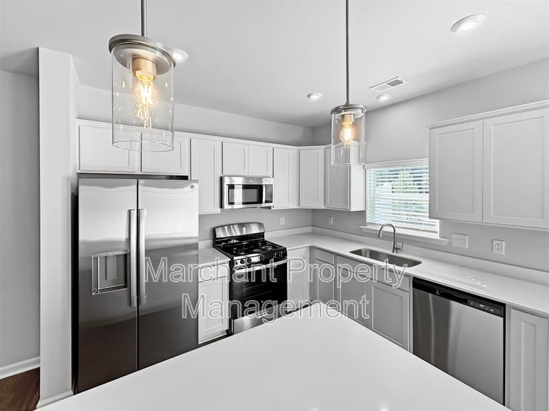 Mauldin Townhome: 331 Mykonos Drive