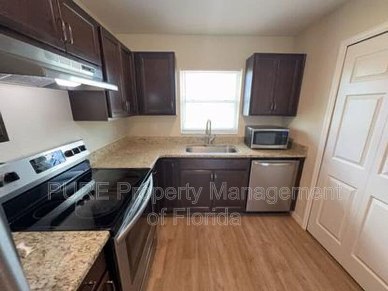 Ocala House: 51 Walnut Run