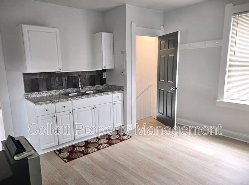 Cleveland Condo: 1924 East 123rd Street - rear up