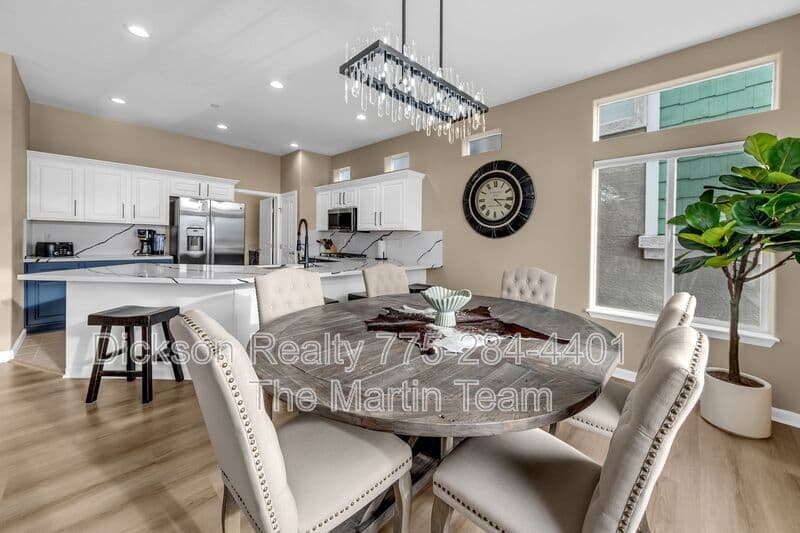 Sparks House: 1165 Harbour Cove Court