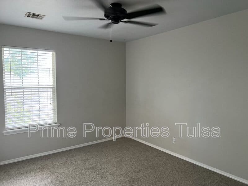 Broken Arrow House: 1120 W. Florence Ct.