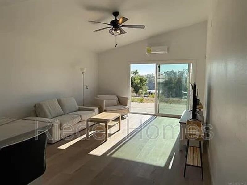 San Diego Condo: 664 Carefree Dr