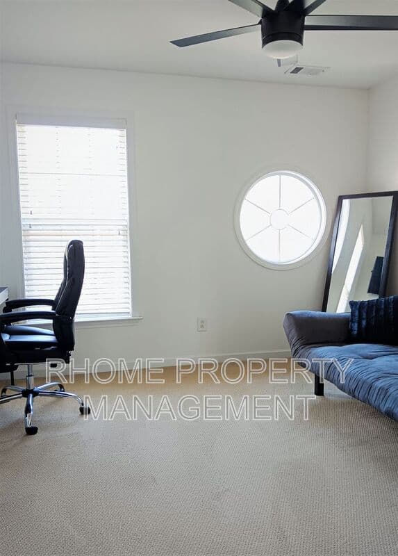 Atlanta House: 4859 Payson Terrace SE
