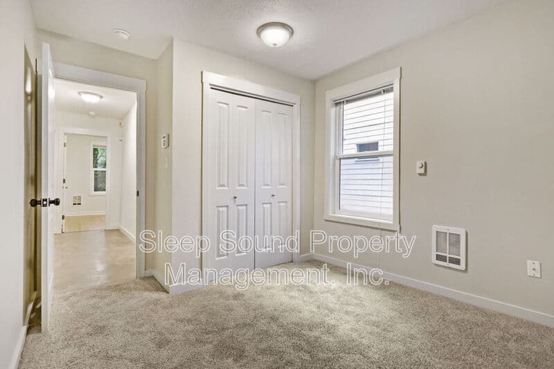 Portland House: 1802 SW Evans St