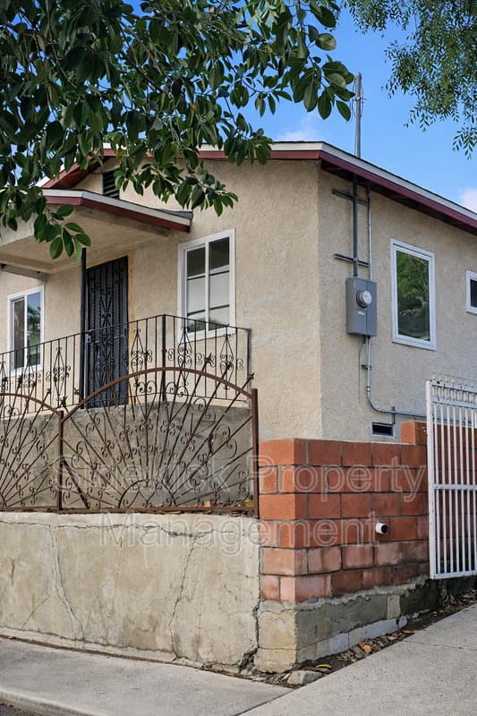 Los Angeles House: 5009 Wadena St