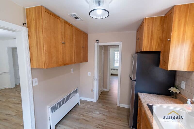 Baltimore House: 7023 Concord Rd