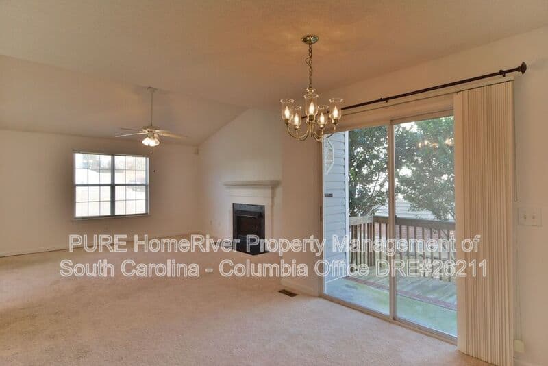 Irmo House: 45 Bradstone Circle