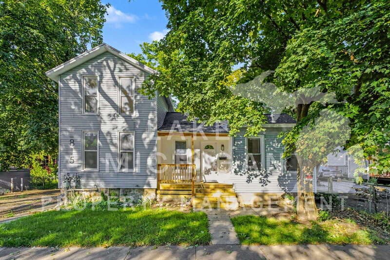 Grand Rapids Condo: 815 Davis Ave NW