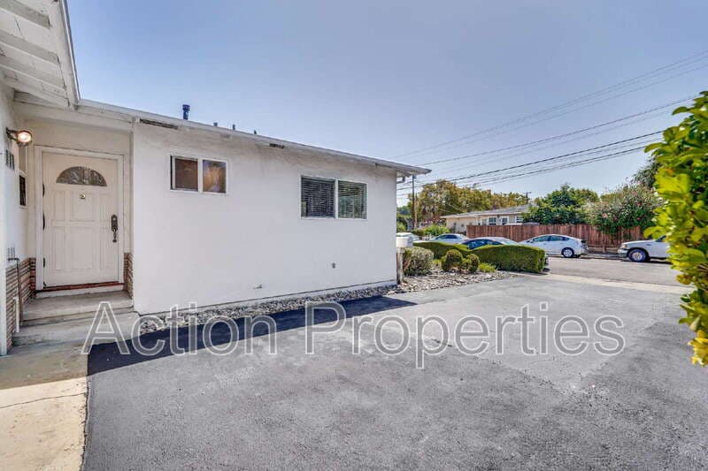 Sunnyvale House: 439 Glendale Avenue