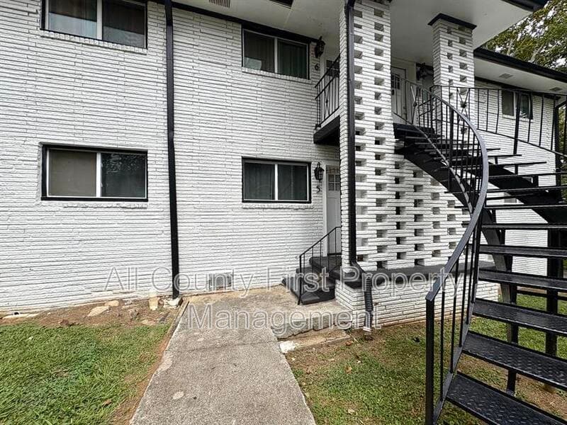 Atlanta Condo: 375 James P Brawley NW