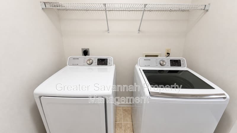 Pooler House: 12 Ashwood Court
