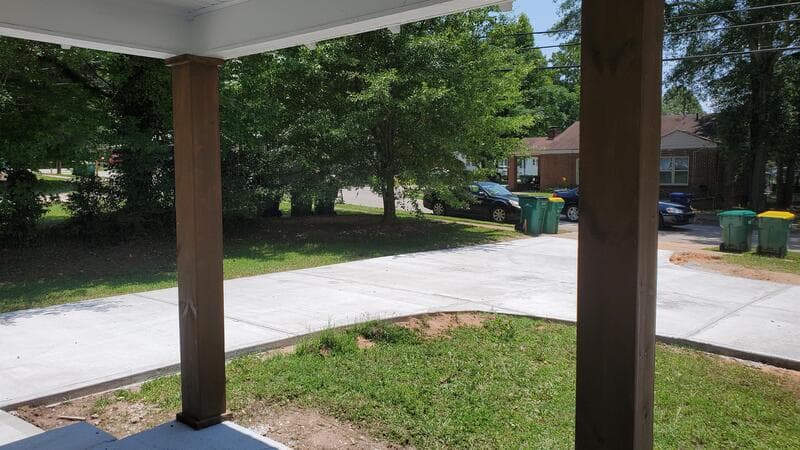 Winder Condo: 178 Georgia Ave - B