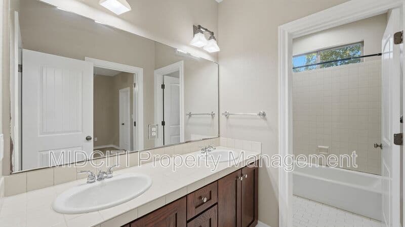 New Braunfels Townhome: 1275 Old FM 306