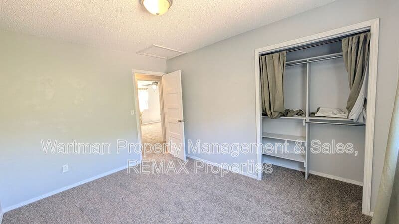 Colorado Springs House: 6371 Galway Dr