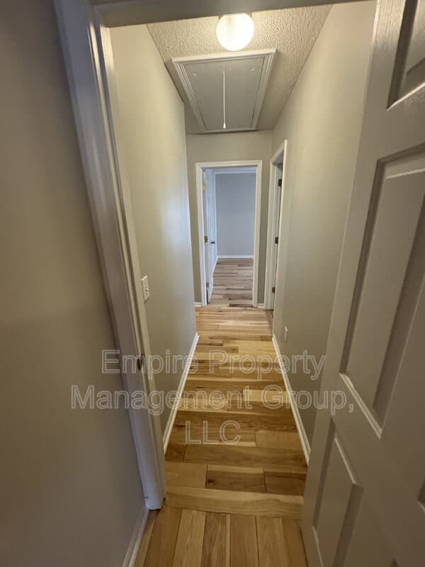 Blythewood House: 66 Sand Oak Court