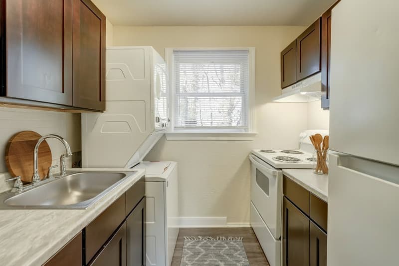 Petersburg Condo: 1517 Halifax St