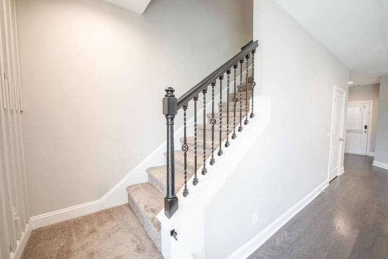 Richmond Hill House: 160 Lake Lily Drive