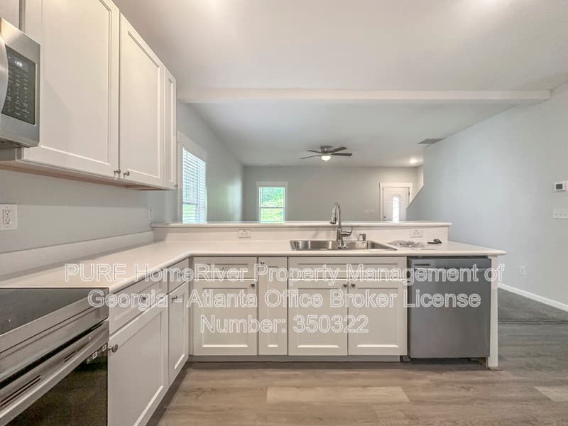 Gainesville House: 3618 Griffin Dr