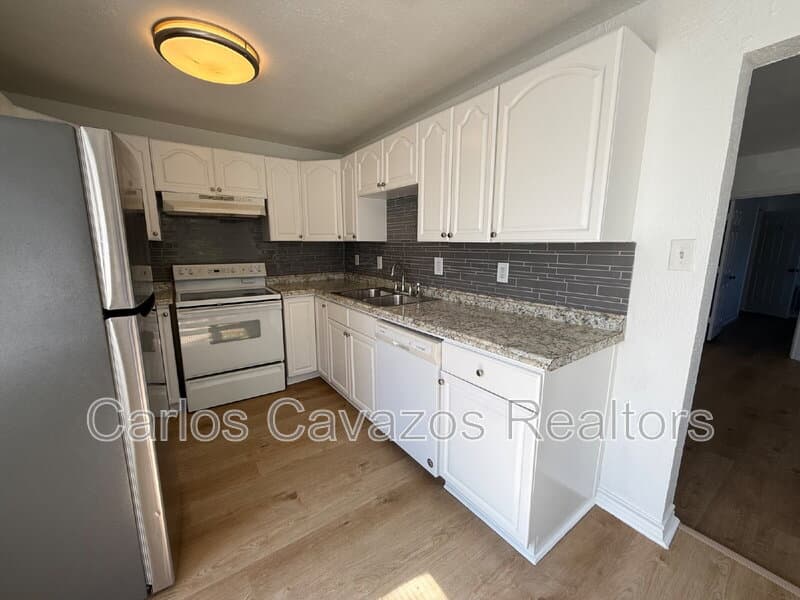 Dallas Condo: 5803 Tremont