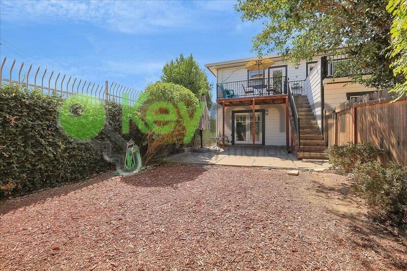 Sacramento House: 2169 Perkins Way