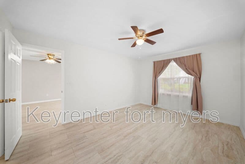 Fort Myers House: 14503 Lakewood Trace CT