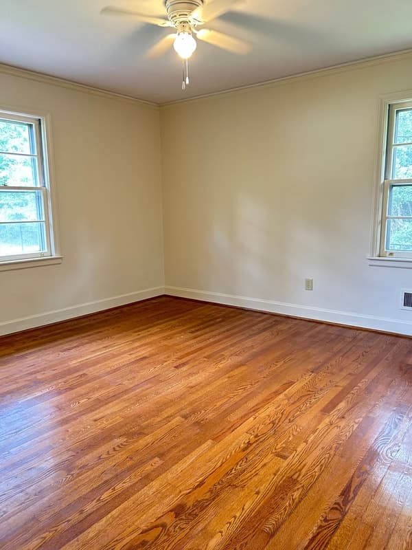 Greenville House: 407 Elizabeth Drive