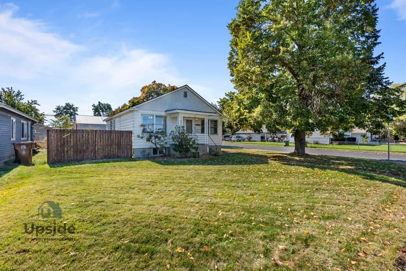 Spokane House: 2504 East Sharp Ave