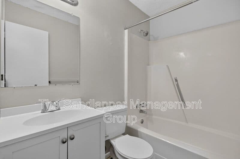 Charleston Townhome: 3 Commercial Row
