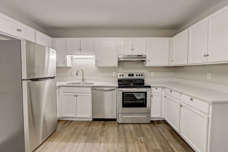 Mableton Condo: 1204 Veterans Memorial Hwy SW
