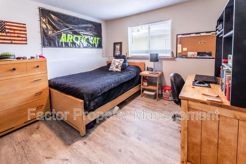 Mankato Condo: 1310 Warren St.