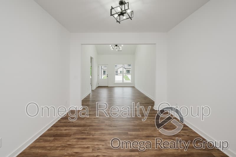 Calera Townhome: 177 Winners Cir