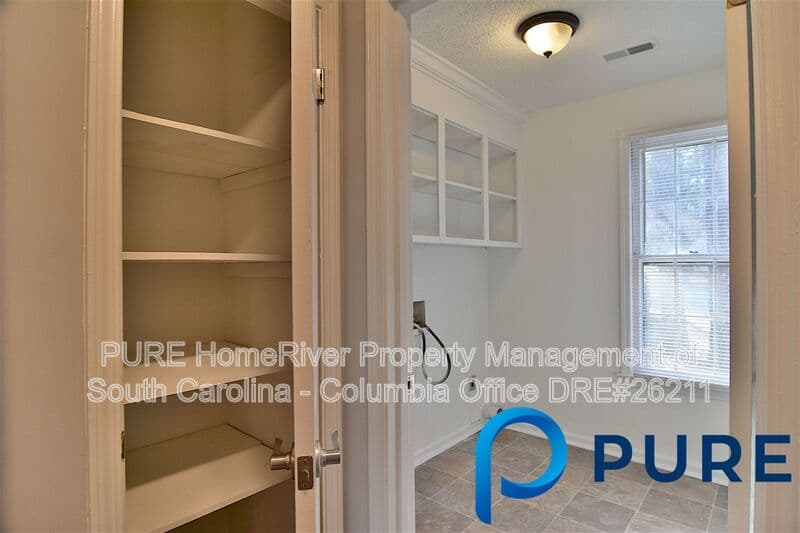Irmo House: 249 Friarsgate Blvd