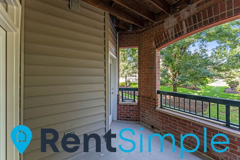 Gainesville Condo: 13890 Chelmsford Drive