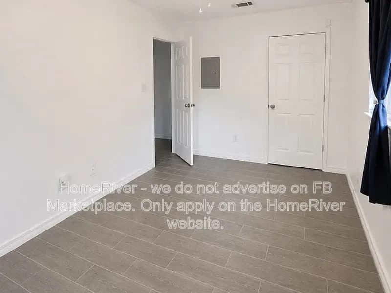 Pensacola House: 705 Vendee Ln
