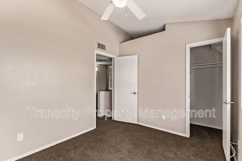 Mesa House: 2301 E University Dr