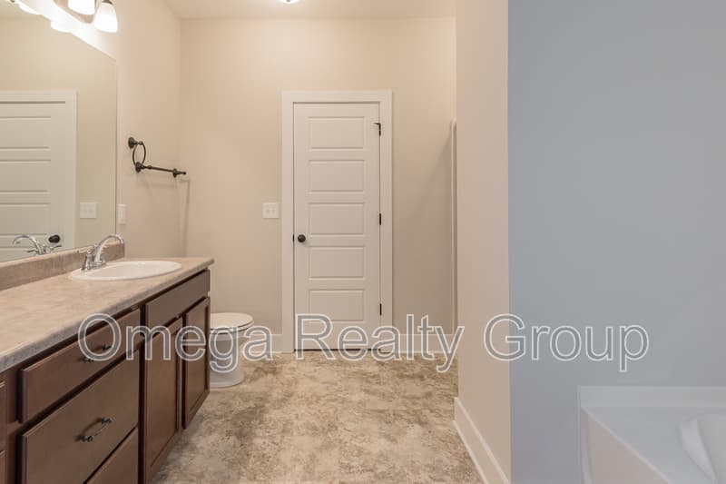 Morris House: 8608 Old Highway 31