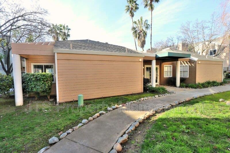 Sacramento Condo: 1019 Dornajo Way