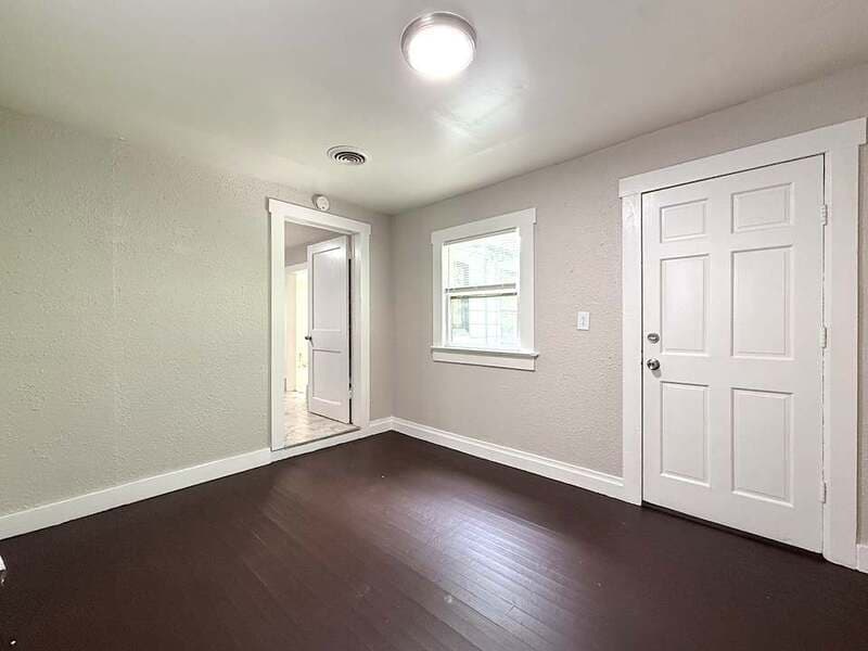 Clearwater Condo: 1519 Carmel Avenue - Main